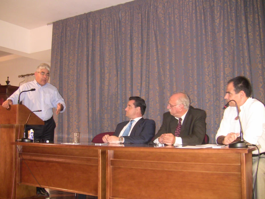 Συνάντηση του Υπουργού Υγείας, κ. Άδωνι Γεωργιάδη, με τον Πρόεδρο του Ιατρικού Συλλόγου Χανίων και τοπικούς φορείς.