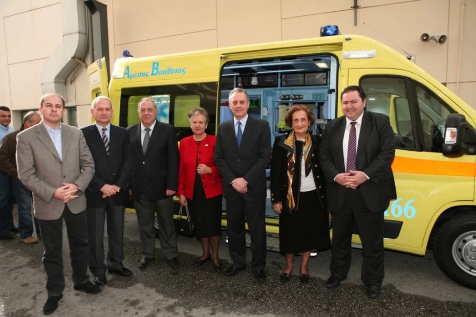 Επίσκεψη του Υπουργού Υγείας κ. Αντώνη Μπέζα στο ΕΚΑΒ