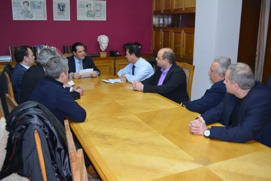 Συνάντηση του Υπουργού Υγείας, κ. Άδωνι Γεωργιάδη, με το Προεδρείο της ΕΝΙ-ΕΟΠΥΥ.