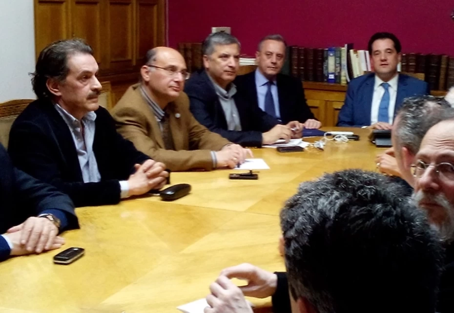 Δηλώσεις του Υφυπουργού Υγείας, κ. Αντώνη Μπέζα, μετά τη συνάντηση με το ΔΣ του Ιατρικού Συλλόγου Αθηνών (ΙΣΑ).