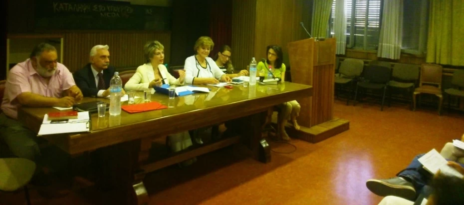 Συνάντηση της Υφυπουργού Υγείας με επιτροπή αντιμετώπισης HIV στους χρήστες ενδοφλεβίων ναρκωτικών