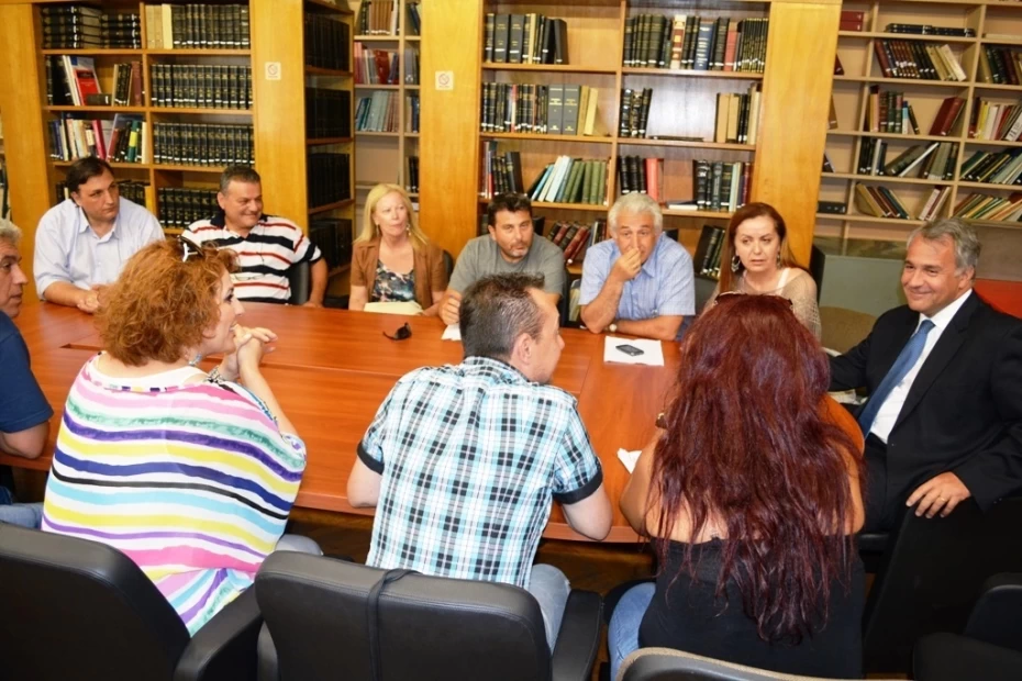 Συνάντηση του Υπουργού Υγείας, Μάκη Βορίδη, με εκπροσώπους της ΠΟΕΔΗΝ.