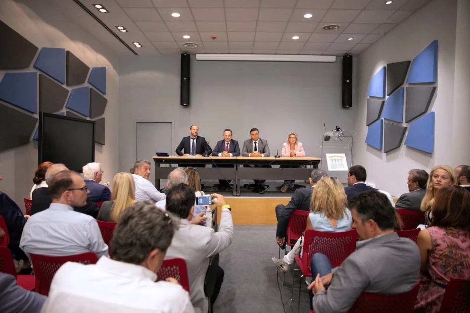 Ομιλία Υπουργού Υγείας Βασίλη Κικίλια στην εκδήλωση για την έναρξη της διανομής των ογκολογικών φαρμάκων απευθείας στις ιδιωτικές κλινικές