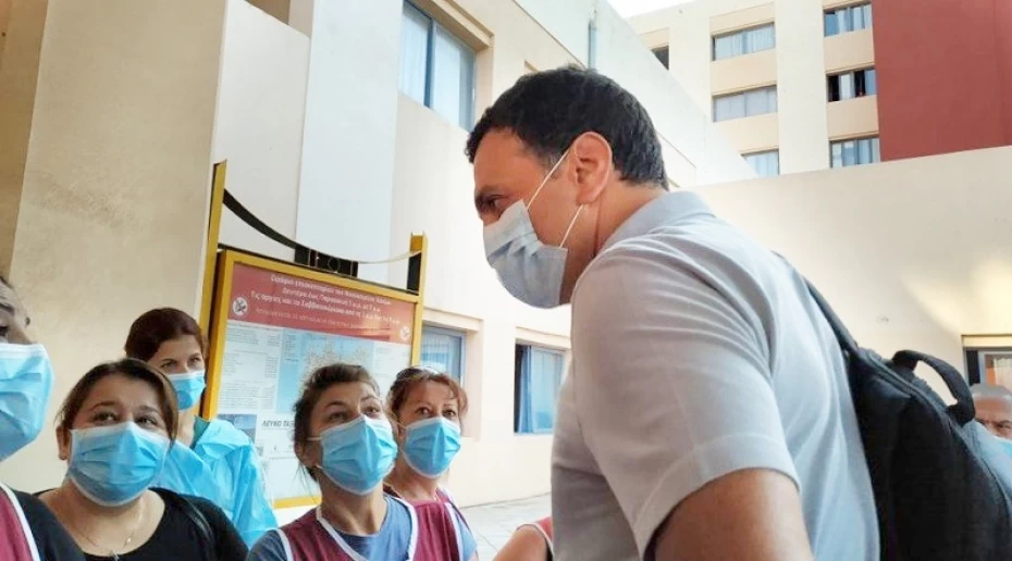 Β. Κικίλιας: Μεγάλος μοριακός αναλυτής για τεστ κορονοϊού εγκαθίσταται στο Γενικό Νοσοκομείο Χανίων
