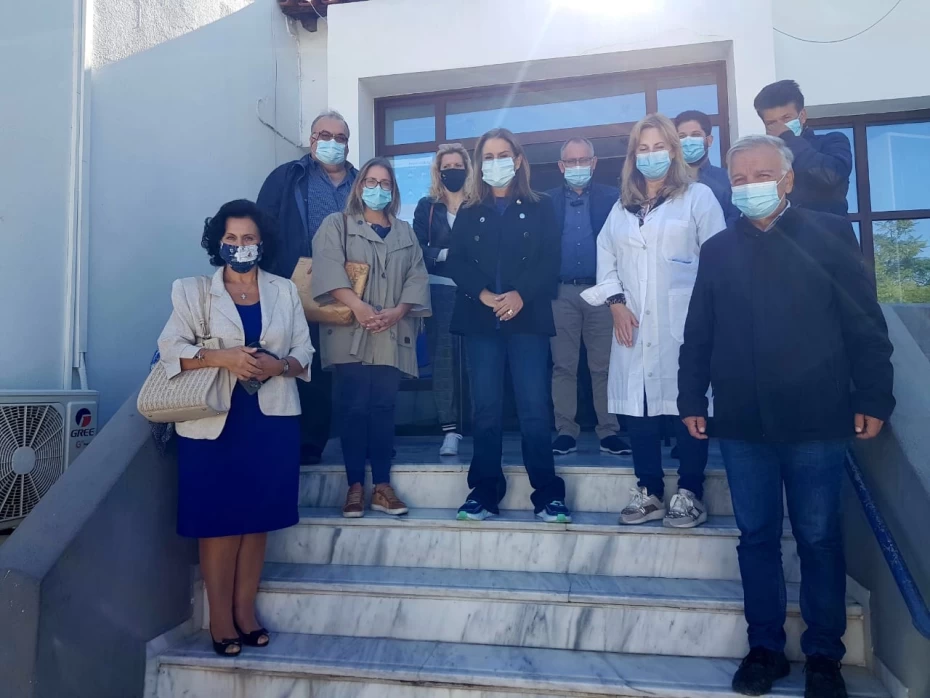 Επίσκεψη Υφυπουργού Υγείας Ζωής Ράπτη στο ΚΥ Καρλοβάσου και στο Δήμο Δυτικής Σάμου