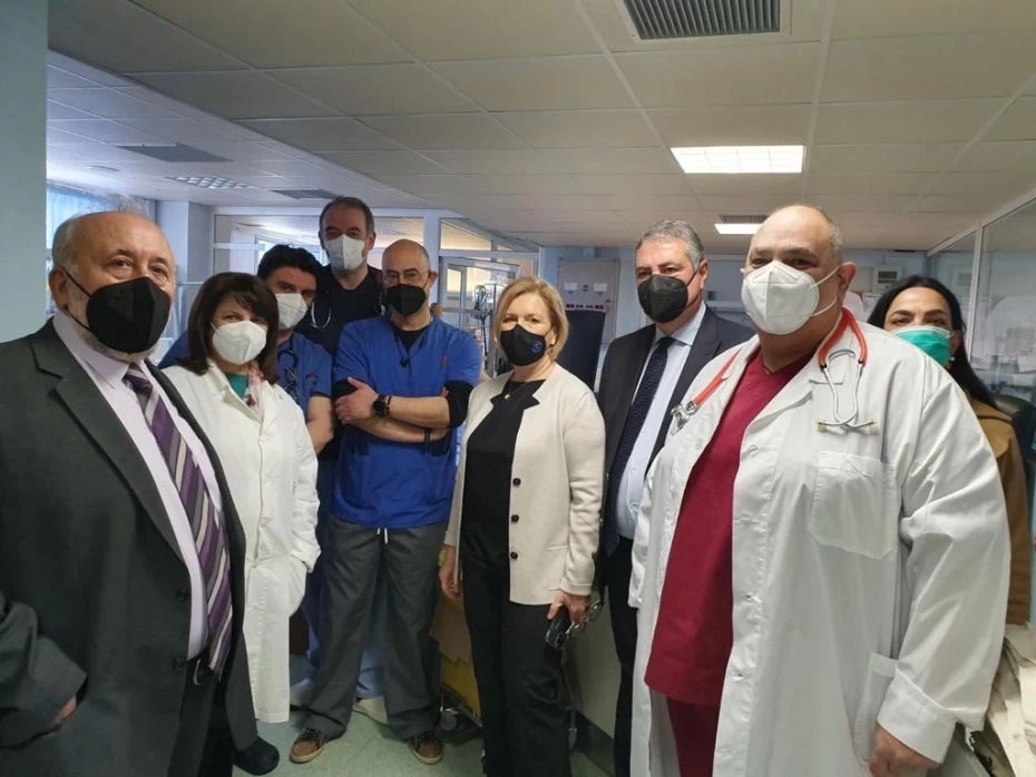 Στα νοσοκομεία Αργολίδας και Αρκαδίας η Αναπληρώτρια Υπουργός Υγείας Μίνα Γκάγκα