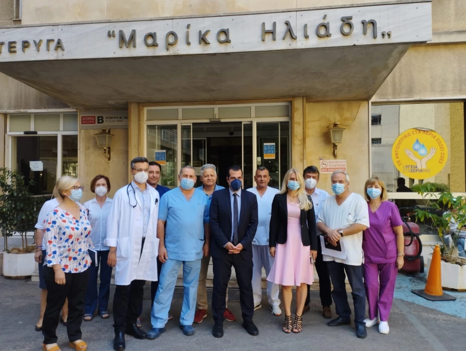 Επίσκεψη Υπουργού Υγείας Θάνου Πλεύρη στο νοσοκομείο ΕΛΕΝΑ ΒΕΝΙΖΕΛΟΥ