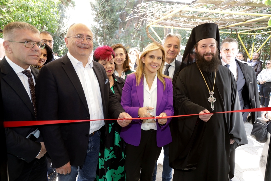 Το πρώτο Κέντρο Ημέρας και Κινητή Μονάδα για την υποστήριξη ασθενών με άνοια εγκαινιάστηκε στο Ν. Ηράκλειο