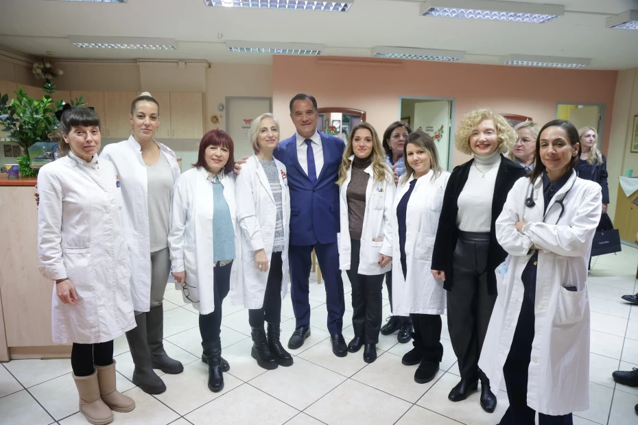 Επίσκεψη του Υπουργού Υγείας Άδωνι Γεωργιάδη στο 2ο ΚΑΠΗ Γαλατσίου για την επίσημη έναρξη της Δράσης Προληπτικών Εξετάσεων στα ΚΑΠΗ