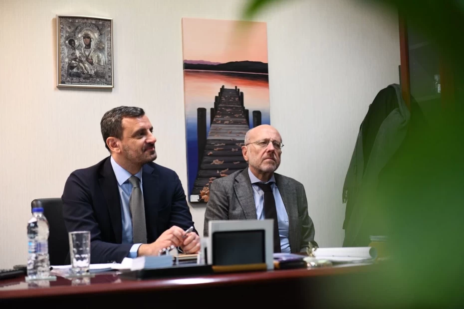 Στο Σωφρονιστικό Κατάστημα Κράτησης Γυναικών του Ελεώνα Θηβών Βαρτζόπουλος και Νικολακόπουλος - Ιδρύεται Ψυχιατρικό Τμήμα Γυναικών Κρατουμένων